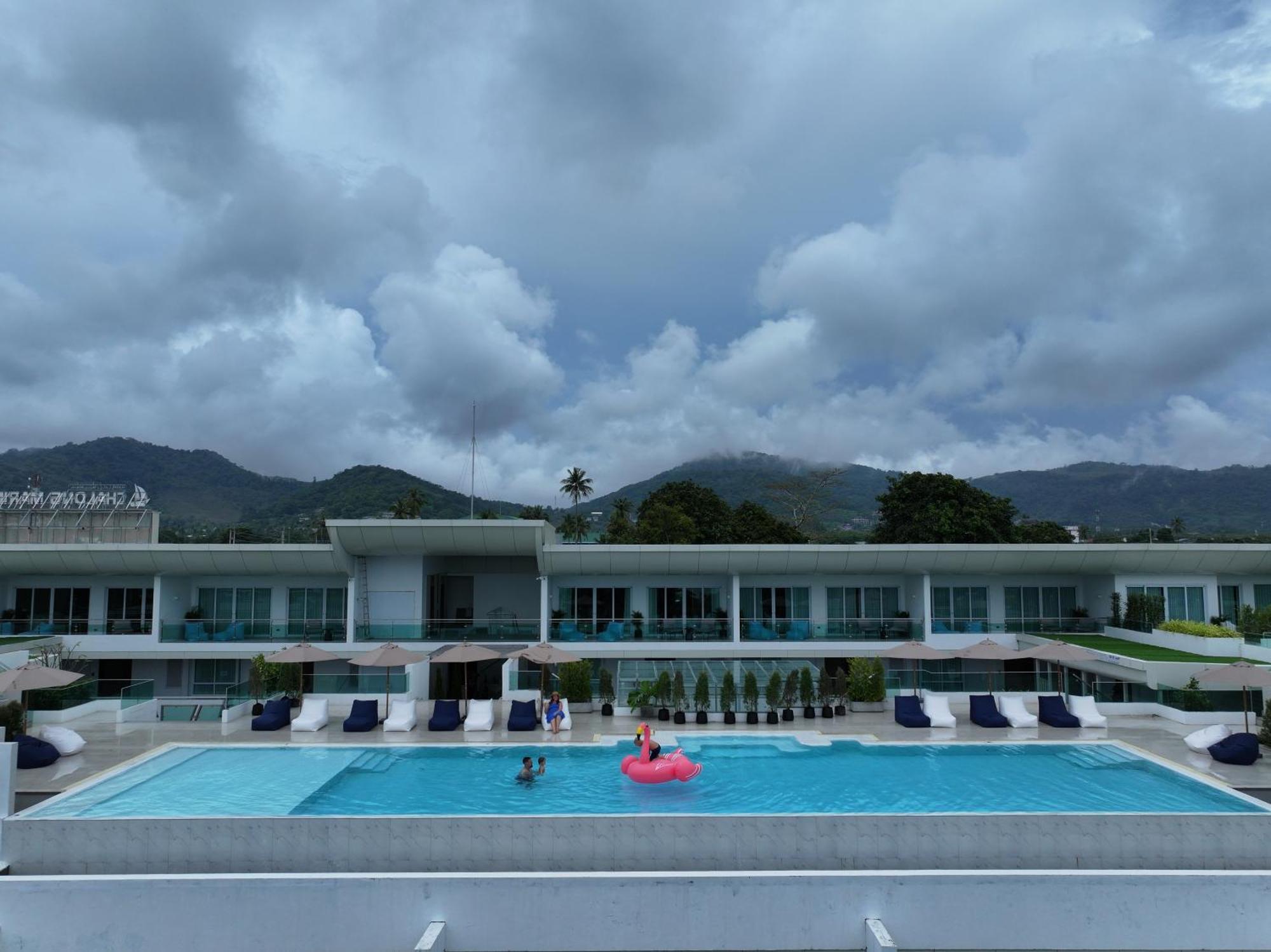 Chalong Marina Bay View Phuket Hotel Ban Bang Chak  Exterior photo